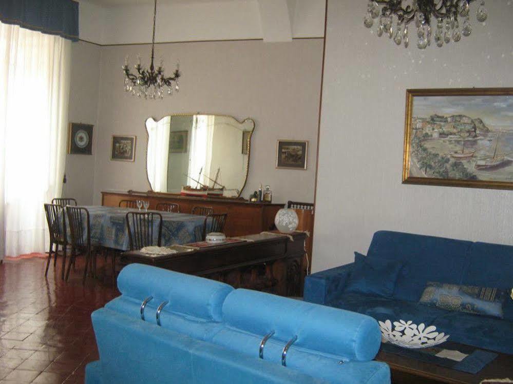 Апартаменти La Pulce Argentata Сестрі-Леванте Екстер'єр фото