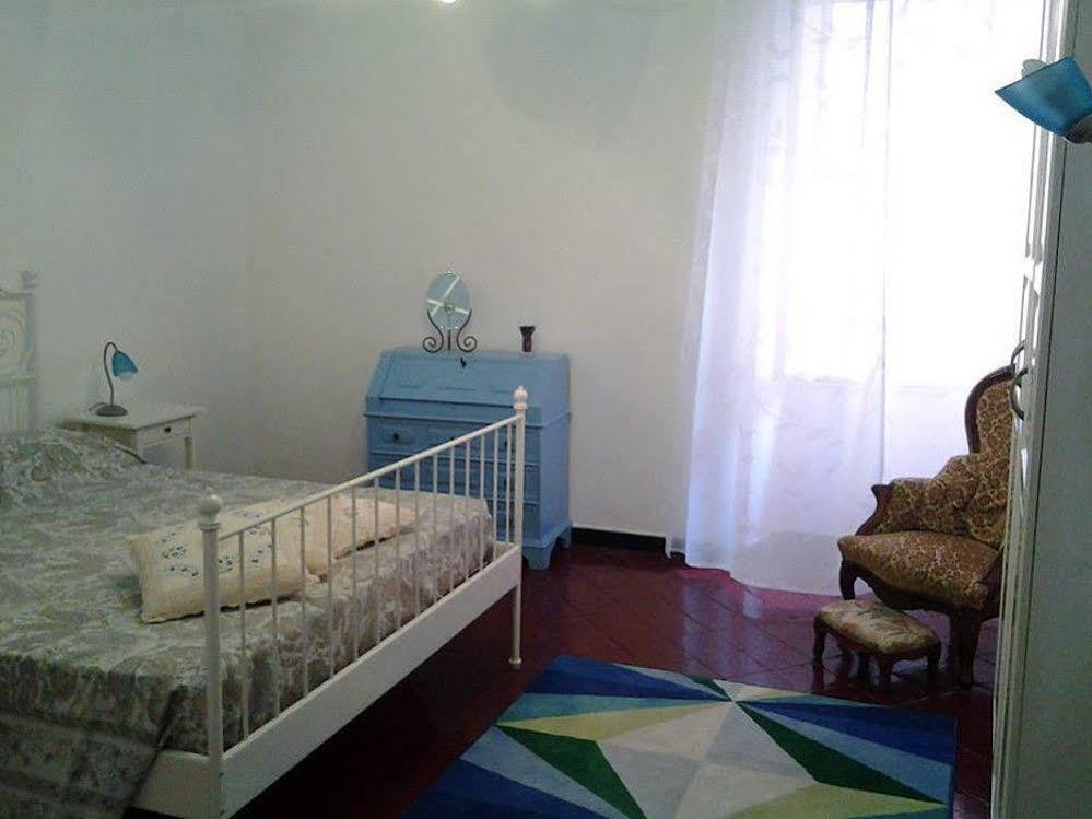 Апартаменти La Pulce Argentata Сестрі-Леванте Екстер'єр фото
